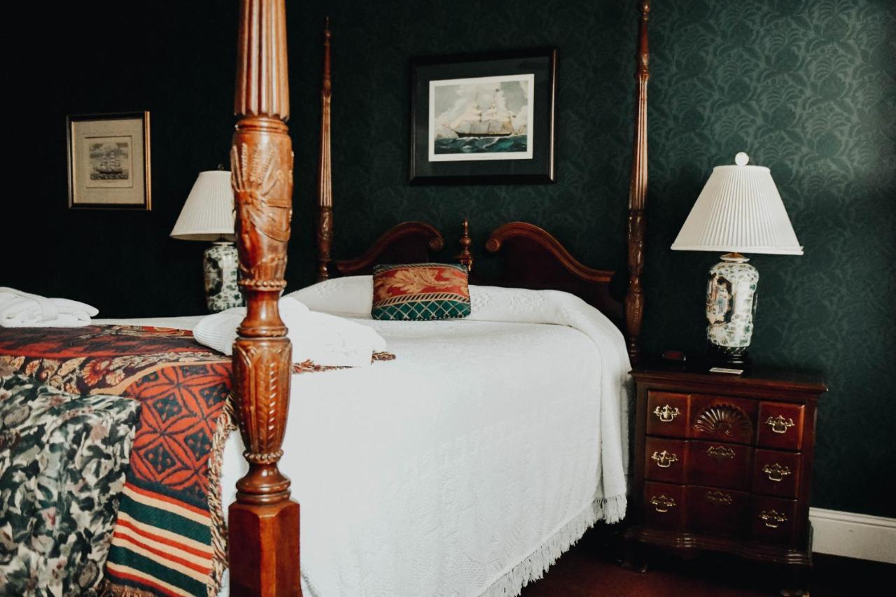China Clipper Inn (Adults Only) Орей Экстерьер фото