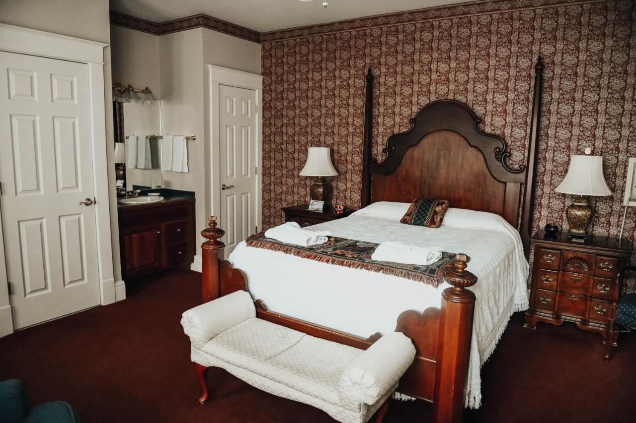 China Clipper Inn (Adults Only) Орей Экстерьер фото