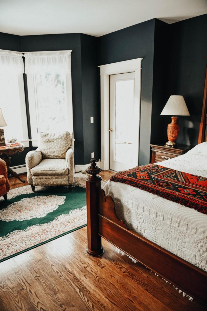 China Clipper Inn (Adults Only) Орей Экстерьер фото
