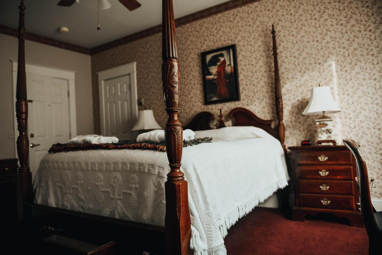 China Clipper Inn (Adults Only) Орей Экстерьер фото