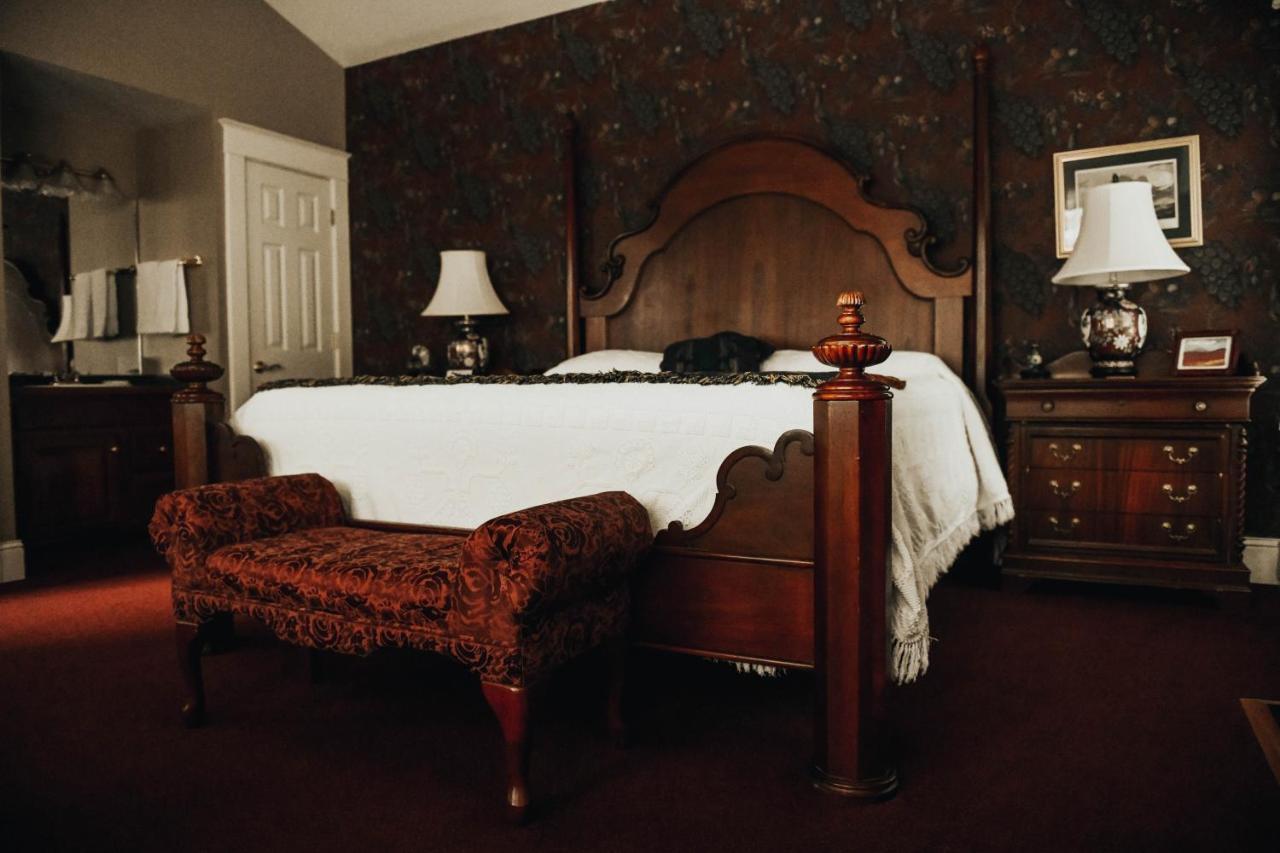 China Clipper Inn (Adults Only) Орей Экстерьер фото